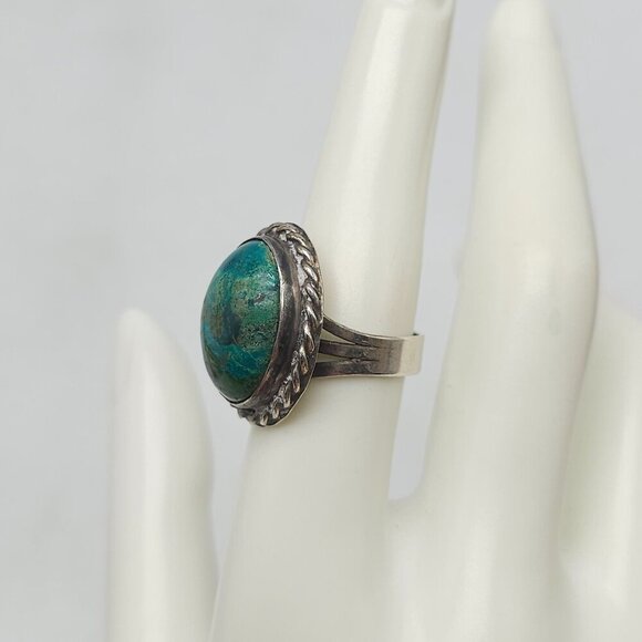 Vintage Navajo Sterling Silver Azurite Ring Size 7.5 With Rope-Edge Design - Picture 2 of 6